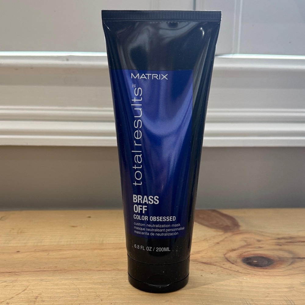 Matix Total Results Brass Off Color Obsessed Hair Mask - Blue and Black